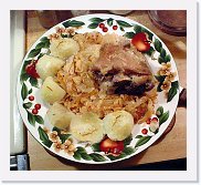 hocks-kraut * Hocks and Kraut - Polish sauerkraut and pork hocks, made in a slow cooker. The secret is apples (cubed and sauce) and chicken broth. Served with potatoes, cooked firm in the broth and then fried before serving. * 750 x 680 * (80KB)