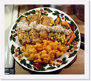 salmon-loaf * Salmon Loaf - Sockeye Red salmon, mixed with bread crumbs, egg, onions, and topped with hollandaise sauce. Seashell noodles and cheese and a veggie mix on the side. * 750 x 660 * (96KB)