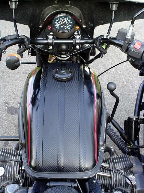 DSC07008.jpg - More Carbon Fiber