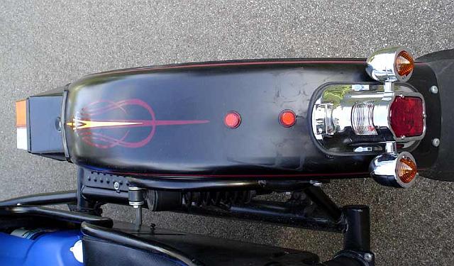 DSC07011.jpg - Sidecar Fender