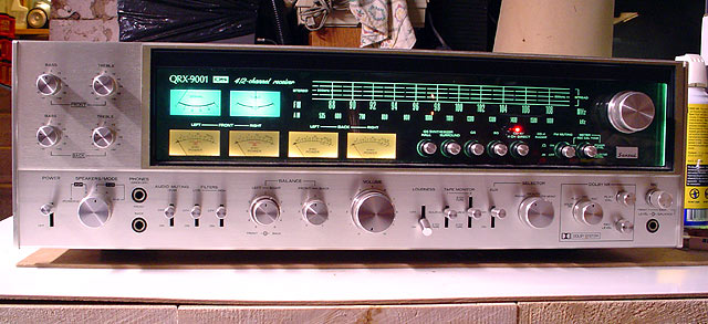 qrx9001-original-dial-light.jpg