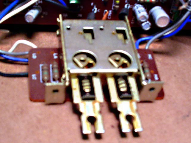 qr4500-pushbuttons.jpg