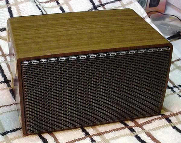 grundig-microbox320.jpg