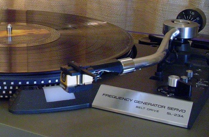 technics-sl23-arm.jpg