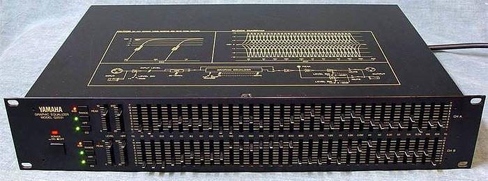 yamaha-q2031rack.jpg