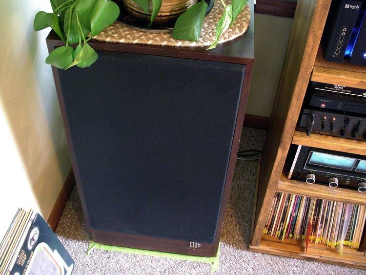 xr16.jpg - My pride and joy - a set of McIntosh XR16 speakers. Bought these new and have had 35 happy years with absolutely no incentive to replace them or try something else. Recently had the cones professionally refurbished, so they should be good for another 35. These produce usable SPLs down to around 22 hz and can really rock the room. Excuse the green tape at the base - that marks the "sweet spot" for the sonic holography.